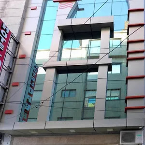 Oppera Mahipalpur- Delhi Airport Индия