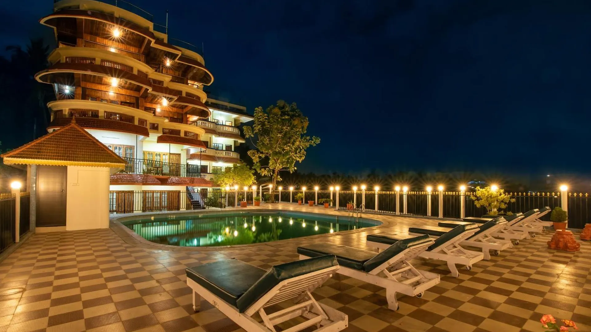 Atreya Ayurveda Beach Retreat Kovalam